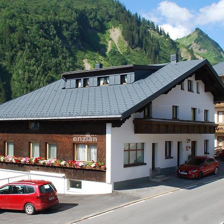 Hotel Garni Enzian Damuels Exterior foto