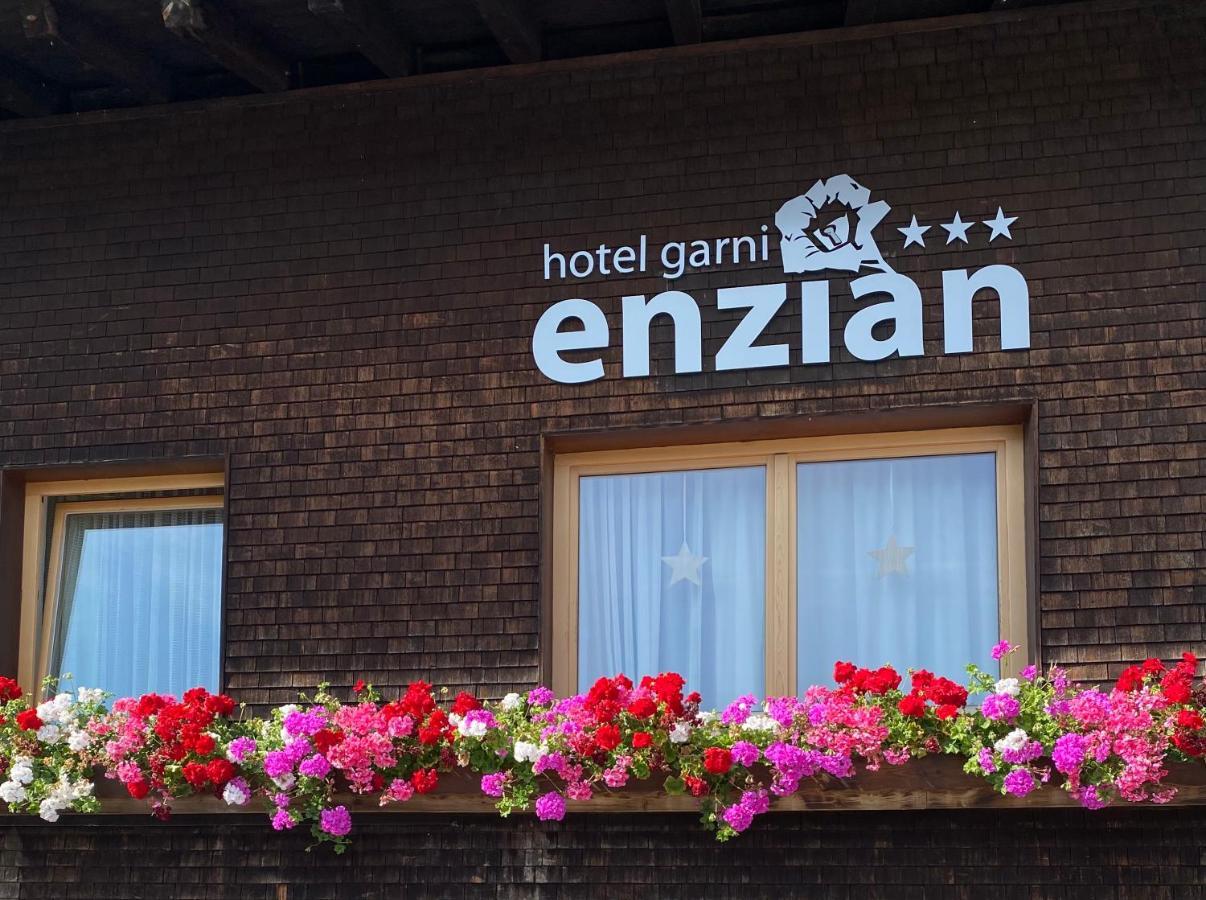 Hotel Garni Enzian Damuels Exterior foto